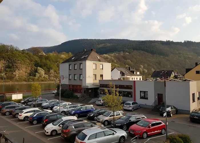 Hotel Zum Moseltal