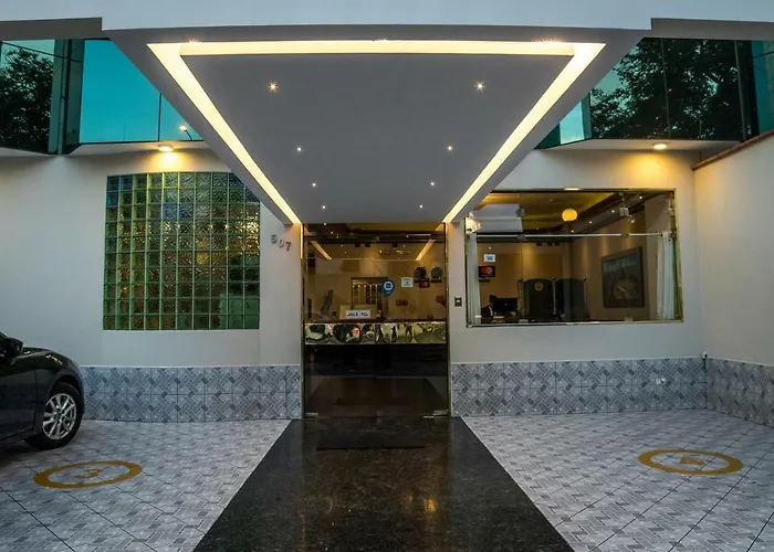 Hotel Lexus