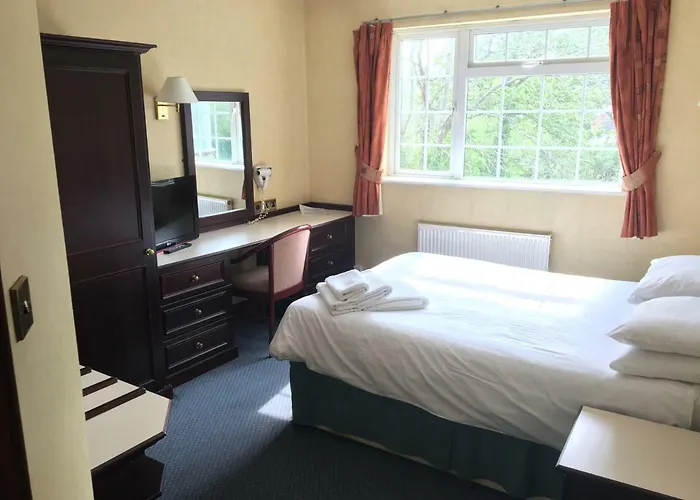 Cedar Tree Hotel
