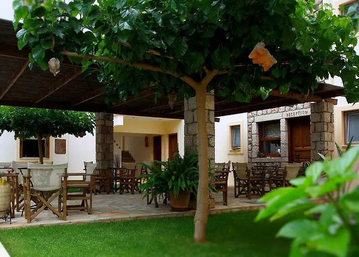 Atalanti Apartments
