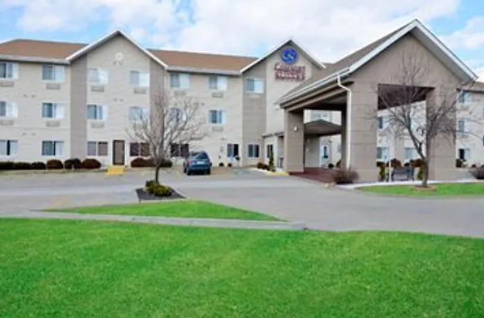 Quality Suites St. Joseph