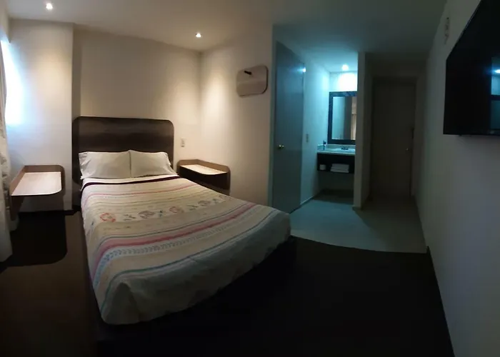 Hb Express Hotel