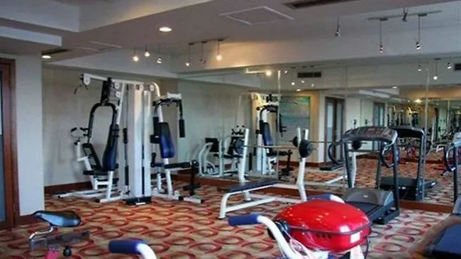 Yueyang Huatian Hotel