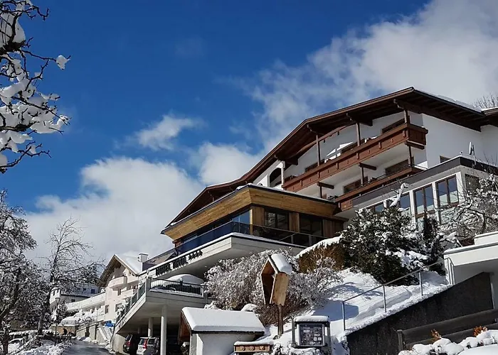 Hotel Garni Tirol