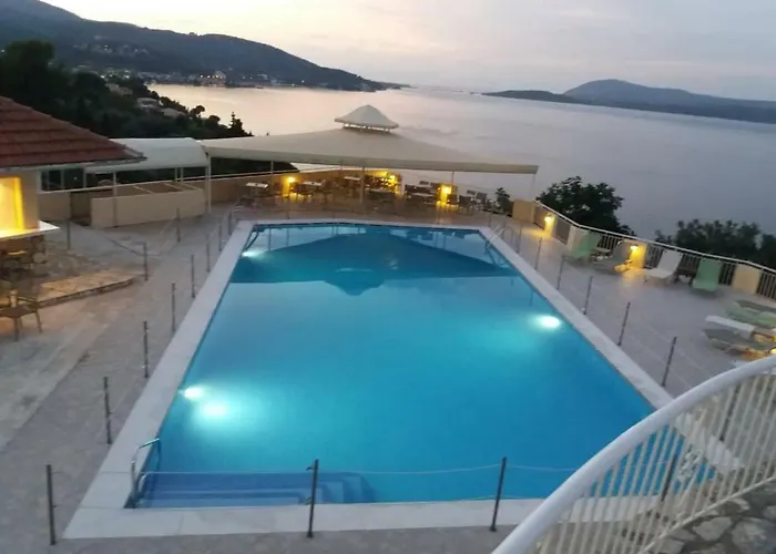 Sunrise Hotel Nikiana Lefkada