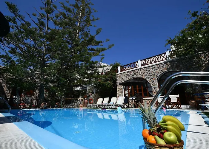Philoxenia Hotel & Studios