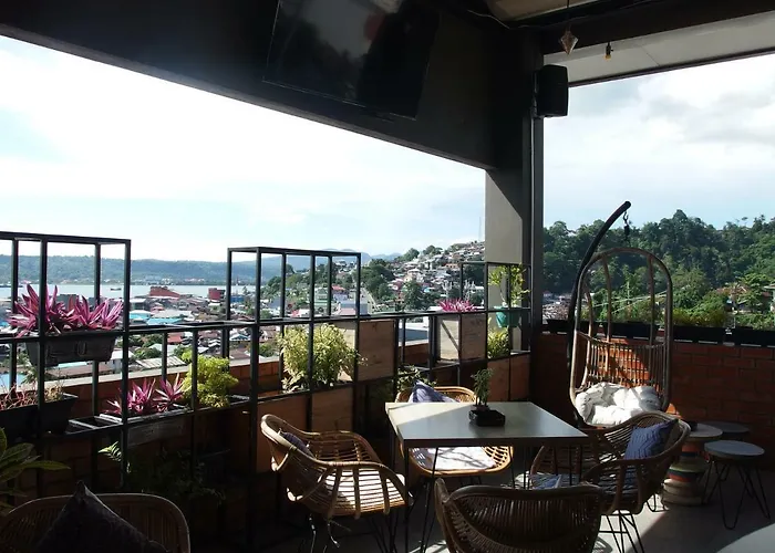 The City Hotel