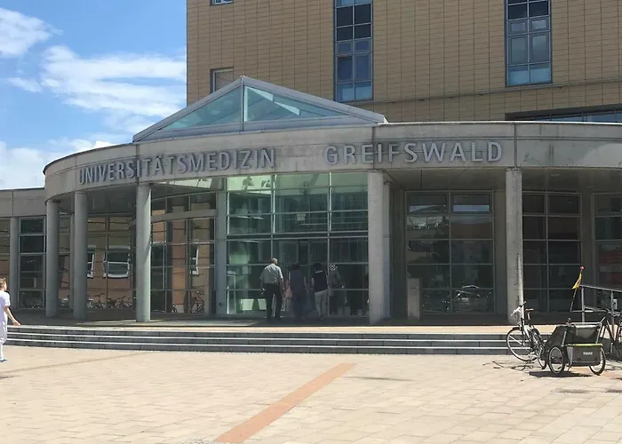 Ferienwohnung direkt am Ryck- Nähe UNI und Kliniken