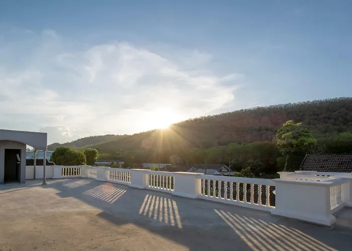 Happiness Guesthouse
