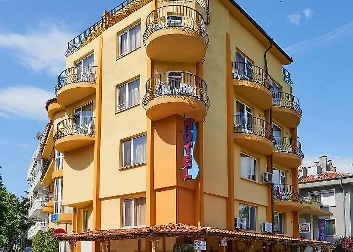 Peneka Hotel