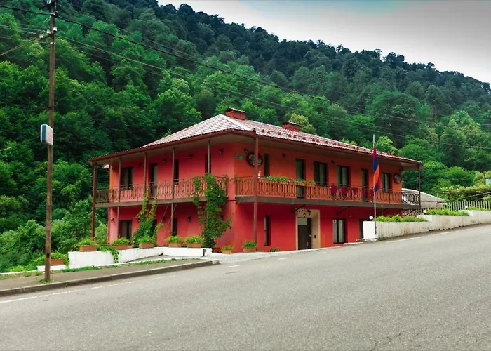 Ariana Family Hotel