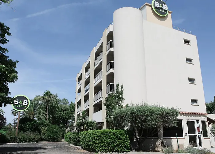 B&B Hotel Hyeres