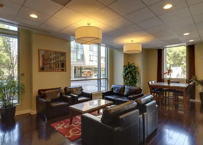 Global Luxury Suites At Kendall West