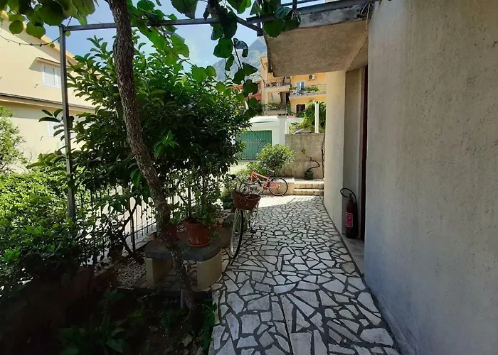Apartments Dakovic