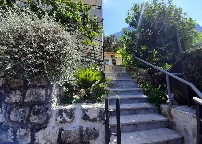 Apartments Dakovic