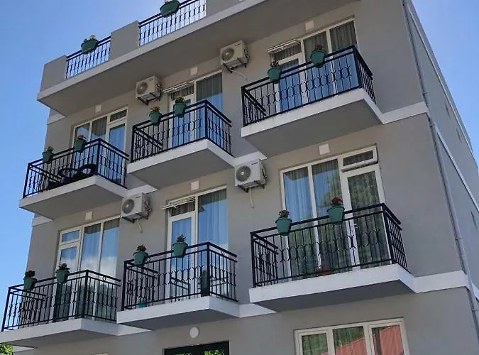Hotel Charli