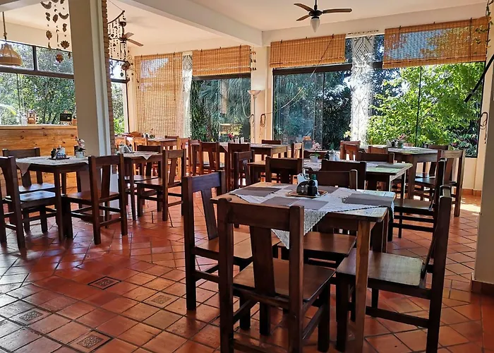 Las Orquideas Parque Hotel