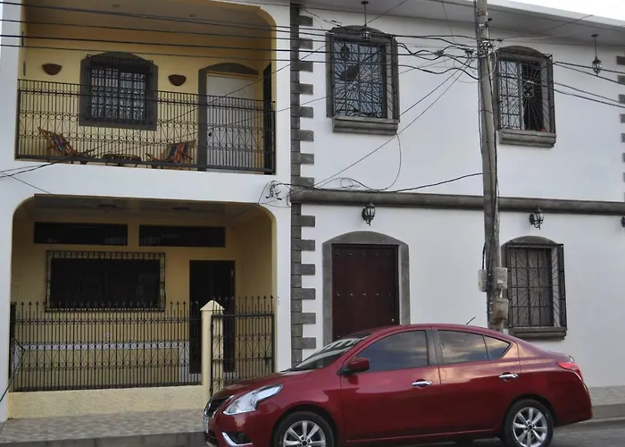 Hotel Casa Blanca