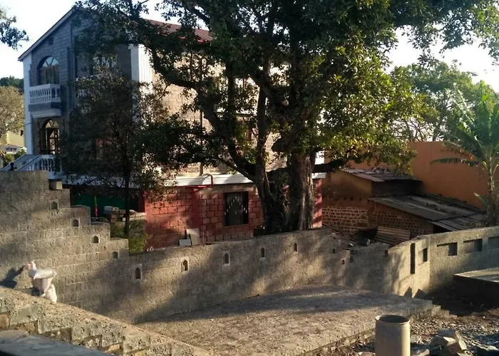 Magadh Resort Panhala ,In Fort Panhala Hotel