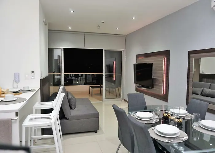 Asuncion Gracia Suites Mondrian