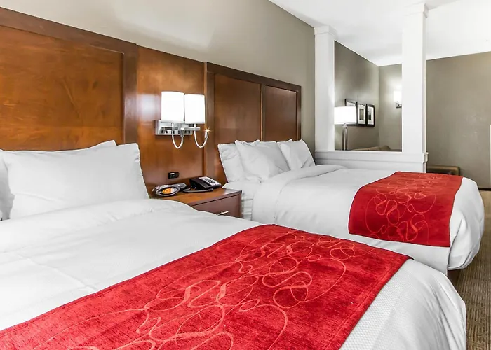 Comfort Suites West Omaha