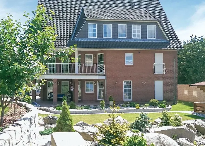 Beautiful Apartment In Lauenburg With Sauna