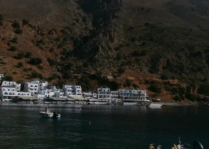 Oasis Hotel Loutro
