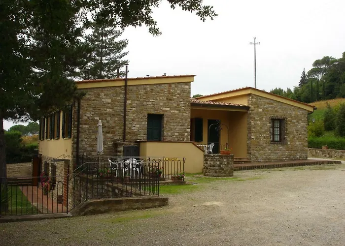 Agriturismo Avanella Appartamenti A 150 Mt Dalla Piscina 150 Mt From Swimming Pool
