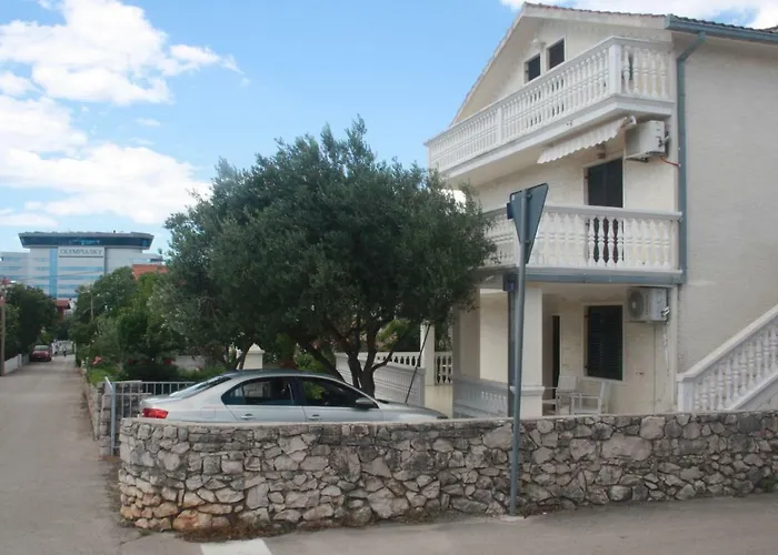 Apartments Vahovec Vodice