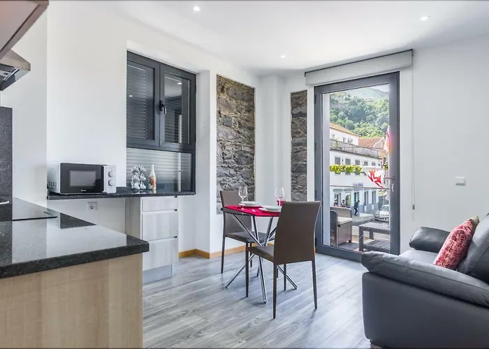 Enxurros House