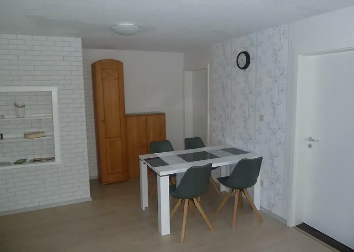 im gelben Haus