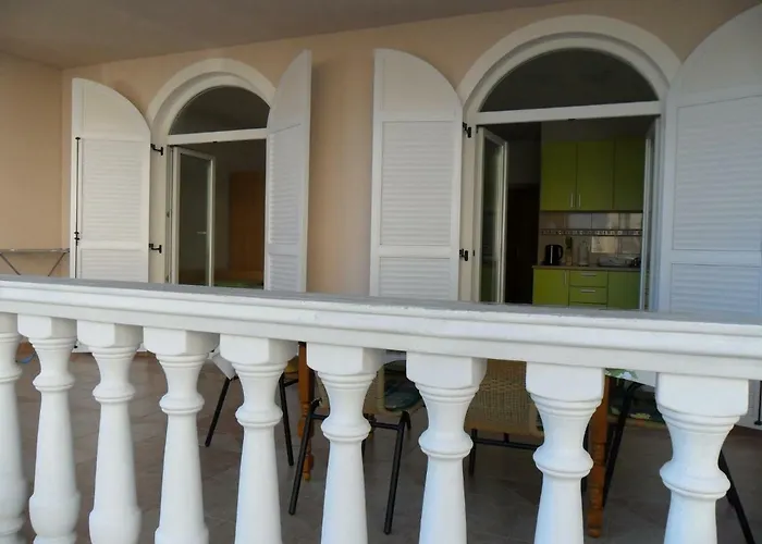 Apartmani Tomicic