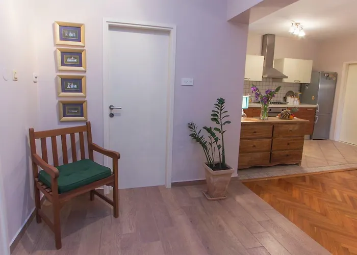 Apartment Varga