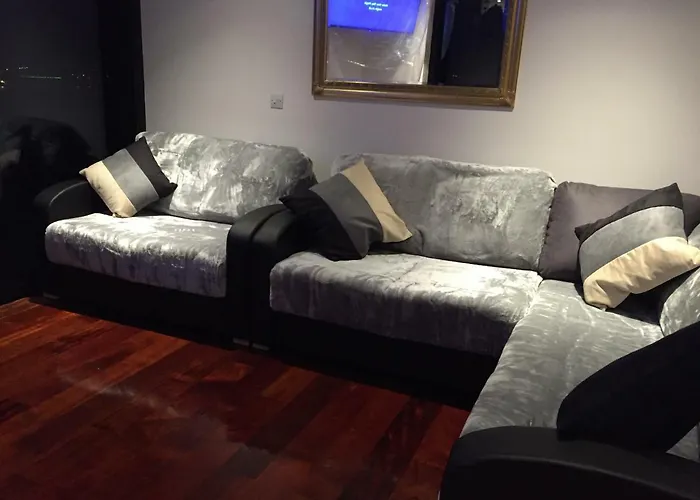 Excelsior Apartments - Liverpool Central - Free Parking - Aircon