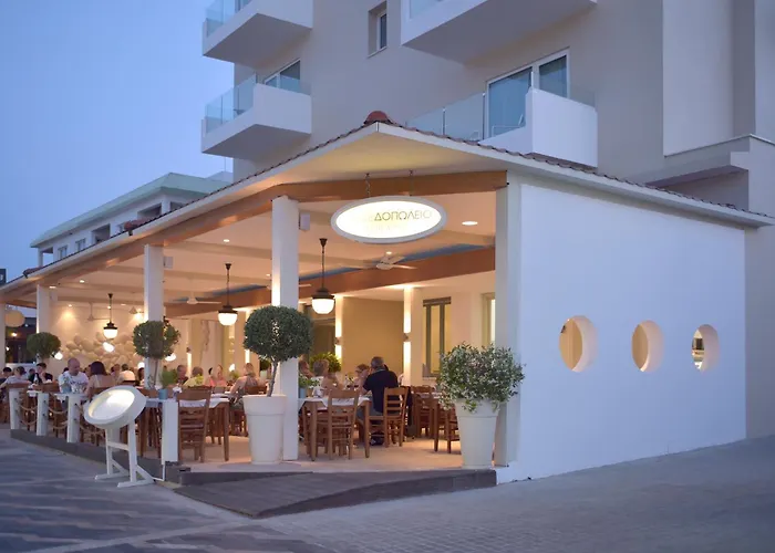 Sunrise Gardens Aparthotel