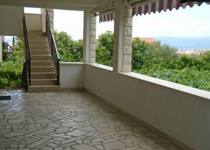 Apartments Sveti Anton
