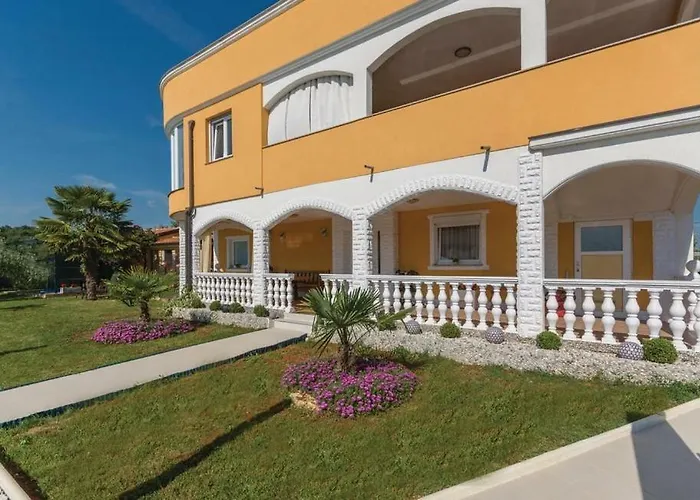 Apartments Vukancic