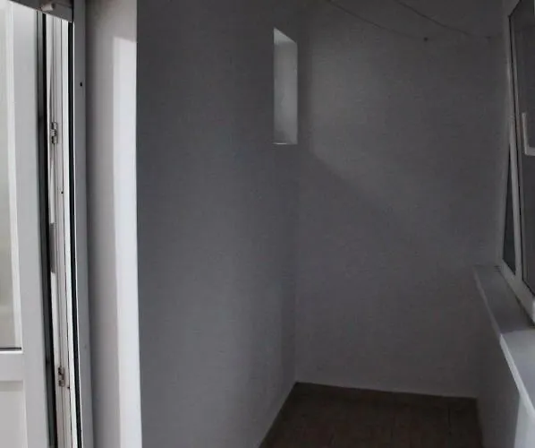 Mario Apartments