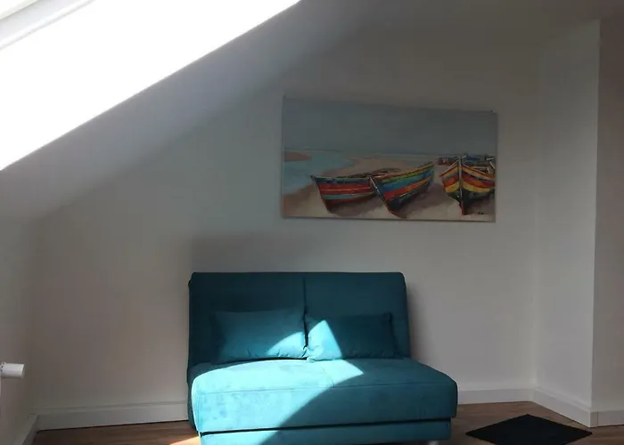 Apartment 28 O M