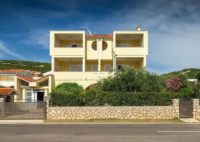 Apartmani Vrtlici Zdenka