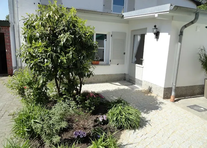 Cottage Ferienwohnung mit Seeblick