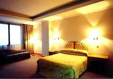 Aile Holiday Hotel