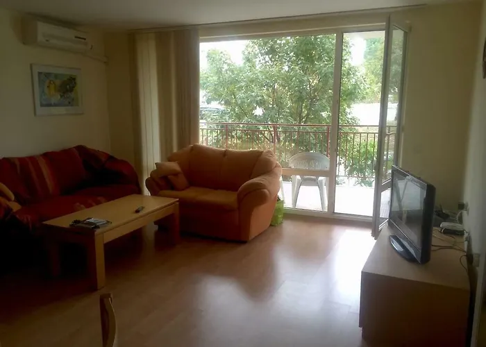 Magical Apartment In Marina View Fort Beach