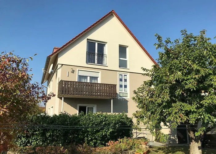 Ferienwohnungen Scheuring 2.OG