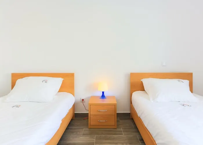 Vitamin Sea, The Terrace Apartment