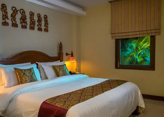 Royal Bagan Hotel