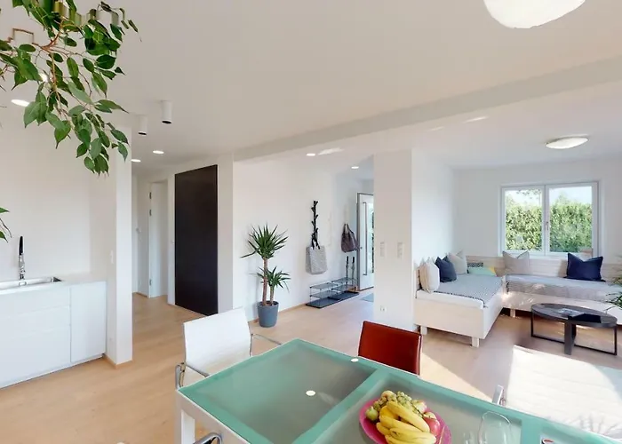Lieblingsplatz Neusiedl Apartement - Modern Stylish Apartment - Free Parking Burgenland Card - 10 min to Designer Outlet Parndorf&Lake Neusiedl