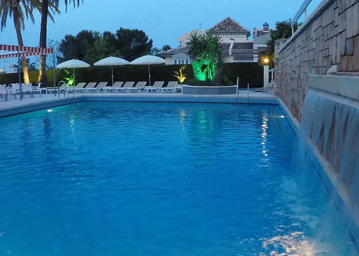 Hotel Complejo Los Rosales