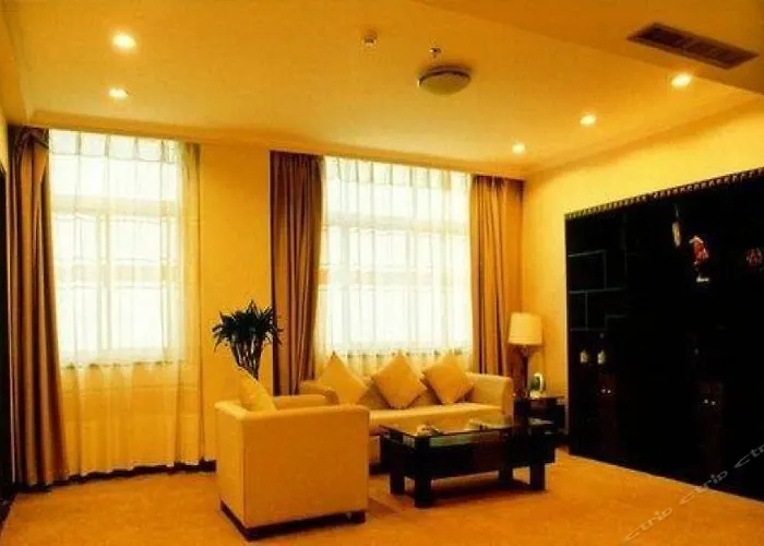 Red Leaf Hotel
