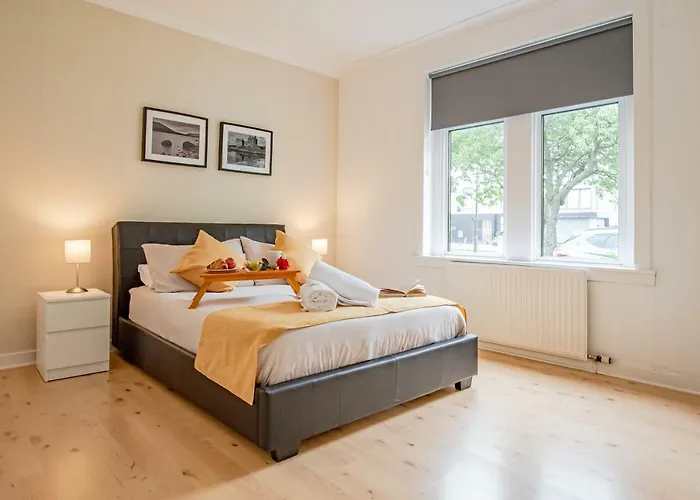 Stirling Mercury Apartment - Scotland Holiday Let